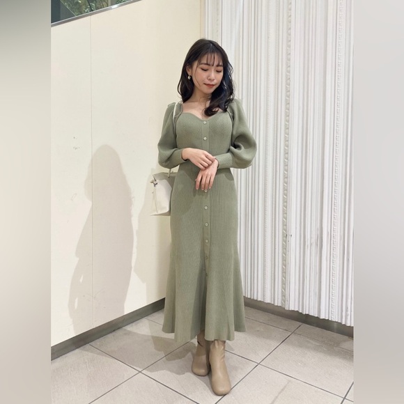 Snidel Women's SusTaina Button Front Knit Dress - Picture 5 of 9